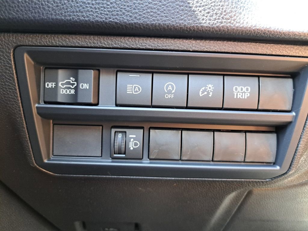 New 2026 Toyota Tundra SR5 AWD/4WD image 15