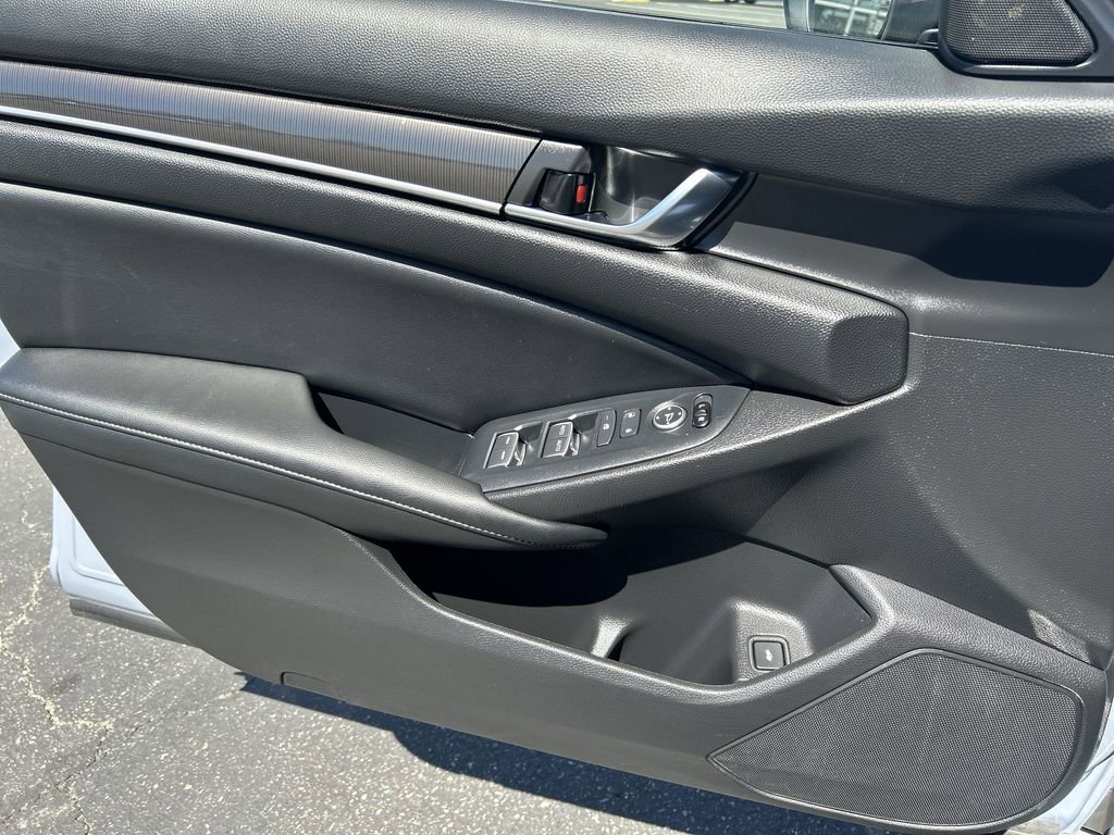 Certified 2022 Honda Accord Sport image 13