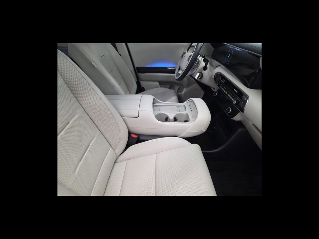 Used 2026 Hyundai Palisade Calligraphy AWD/4WD image 18
