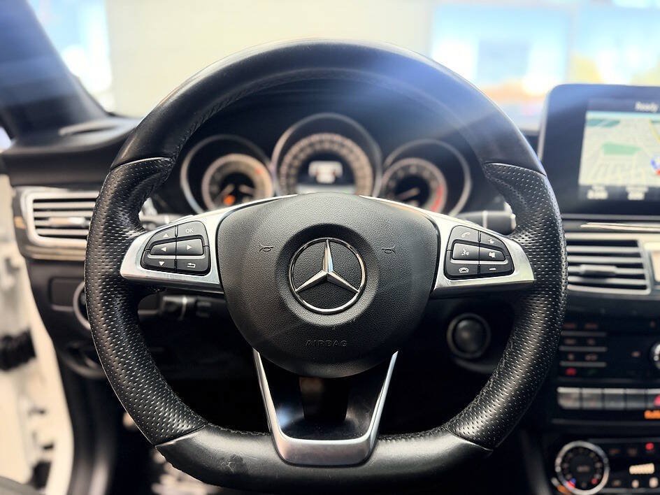 Used 2016 Mercedes-Benz CLS 400 image 8