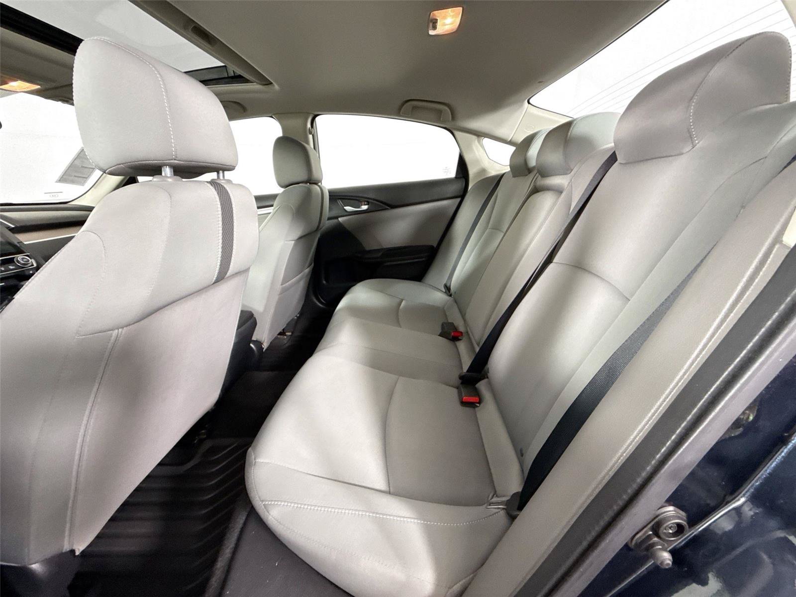 Used 2016 Honda Civic EX-T image 29