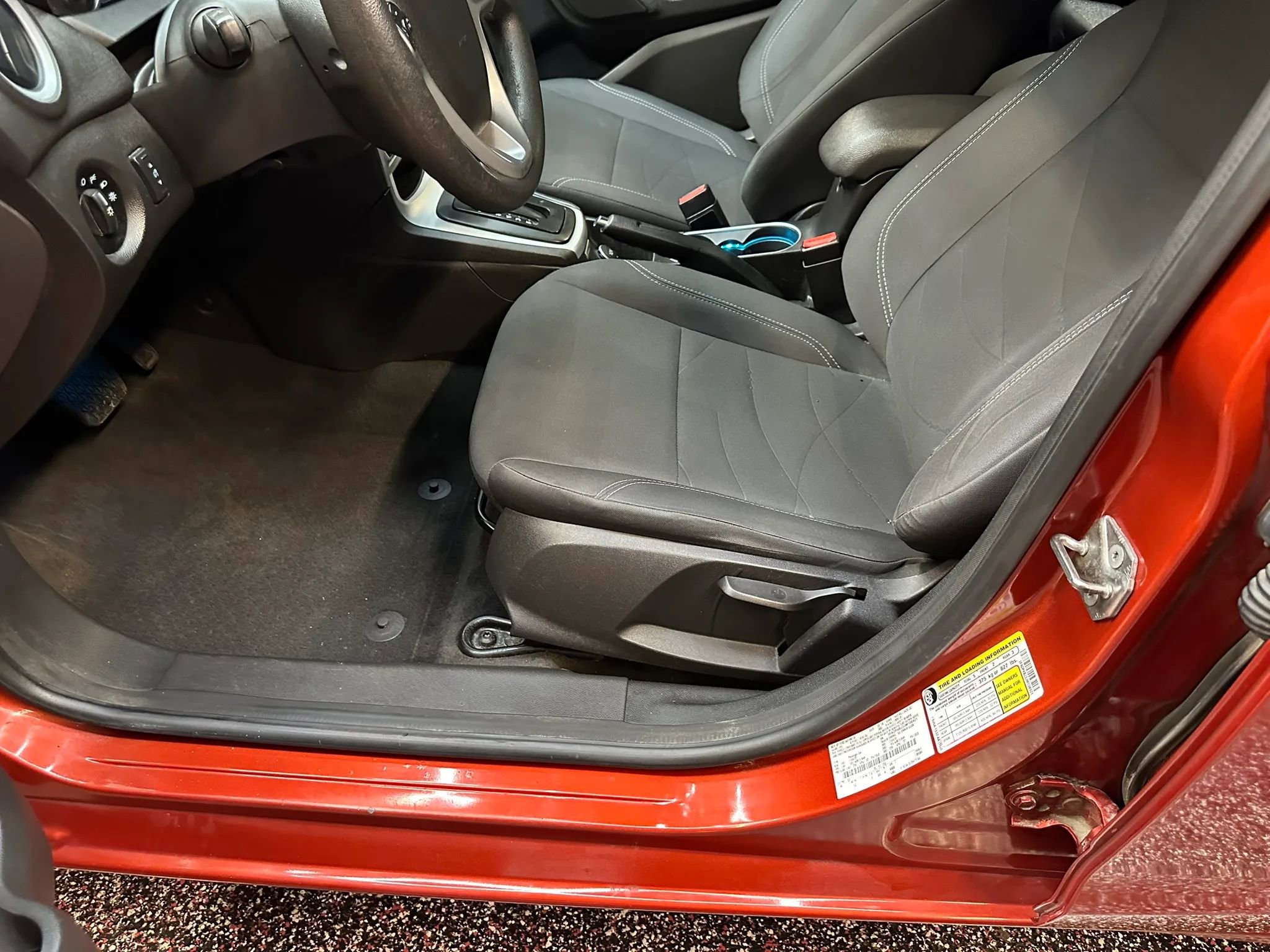 Used 2018 Ford Fiesta SE FWD image 18