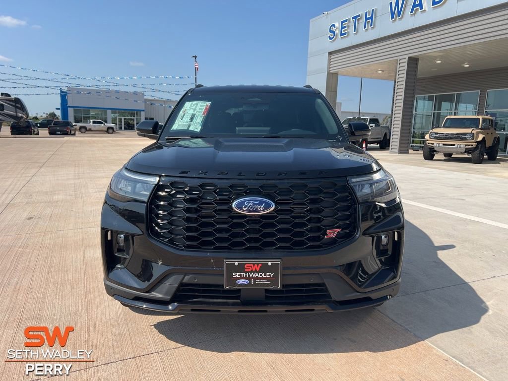 New 2025 Ford Explorer ST image 10