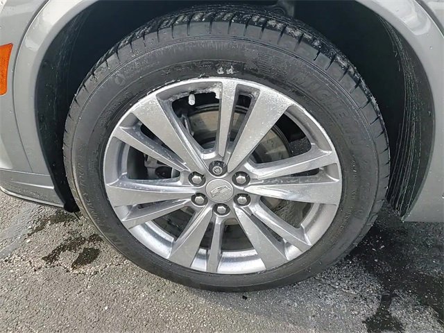 Certified 2024 Cadillac XT6 Premium Luxury w/ LPO, Floor Liner Package image 9