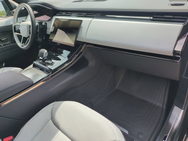 New 2026 Land Rover Range Rover Sport Dynamic SE AWD/4WD image 19