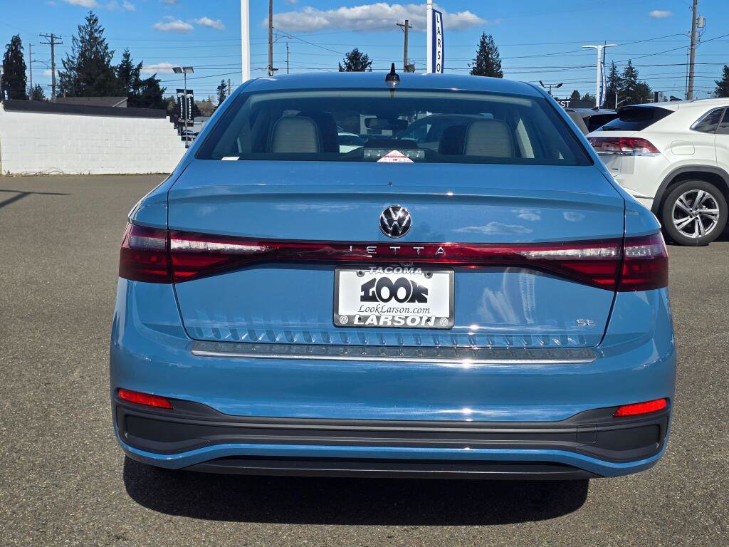 New 2026 Volkswagen Jetta SE image 5