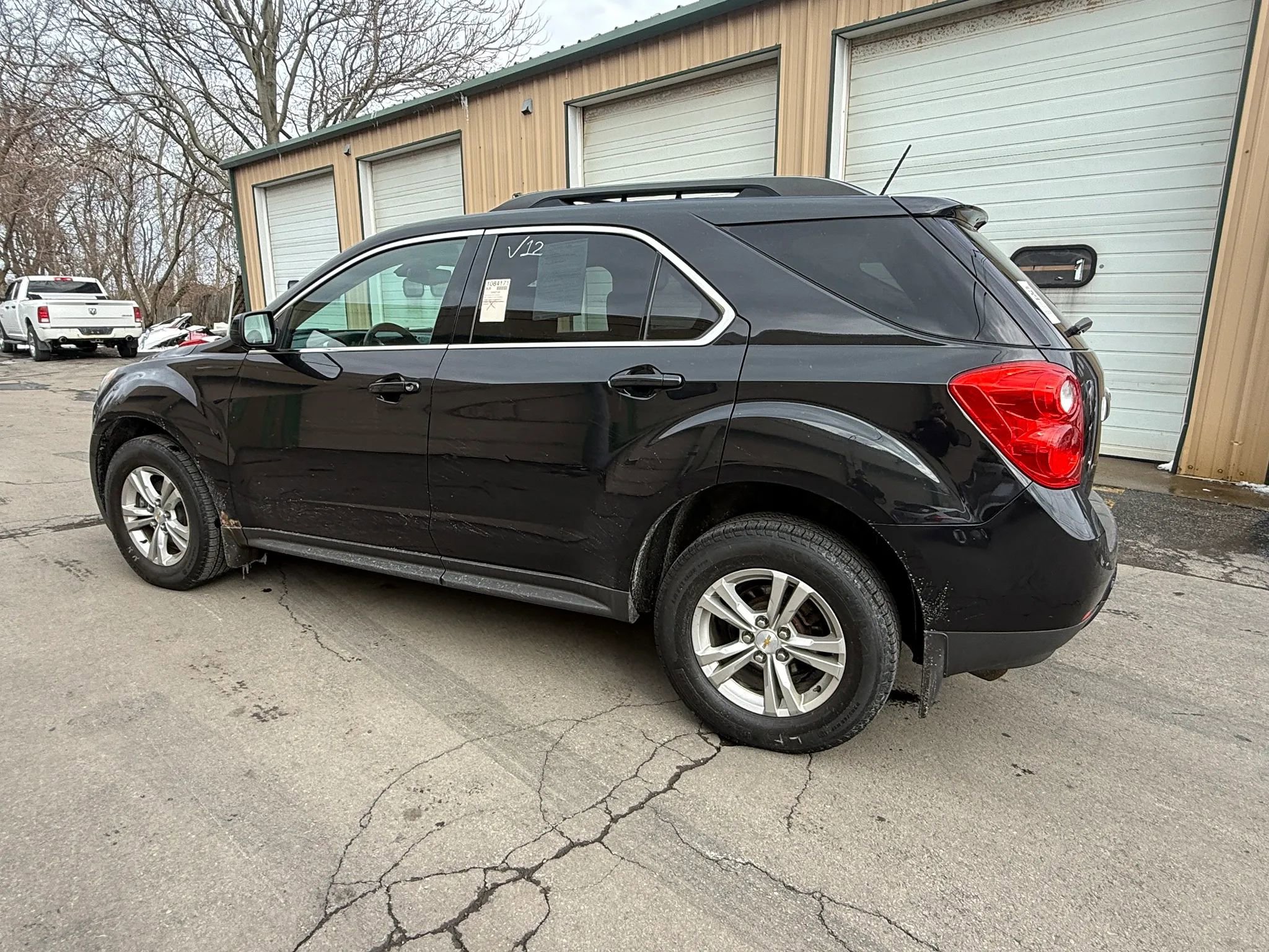 Used 2015 Chevrolet Equinox LT w/ Driver Convenience Package FWD image 9