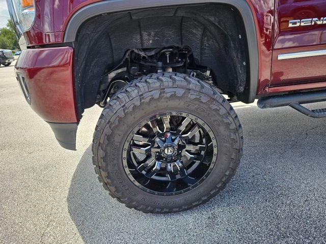 Used 2017 GMC Sierra 2500 Denali w/ Duramax Plus Package image 15