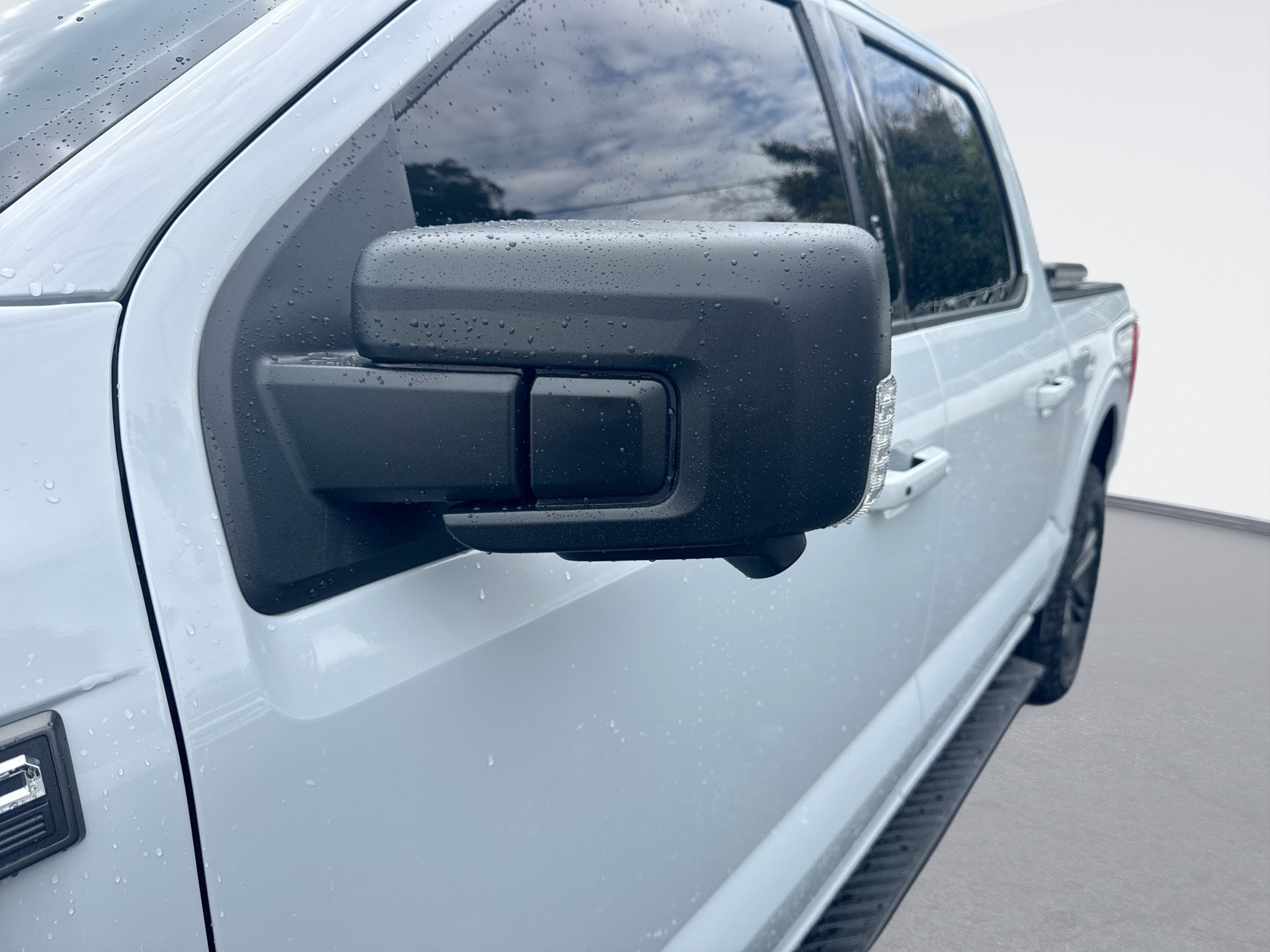 Used 2022 Ford F150 XLT w/ Equipment Group 302A High AWD/4WD image 12