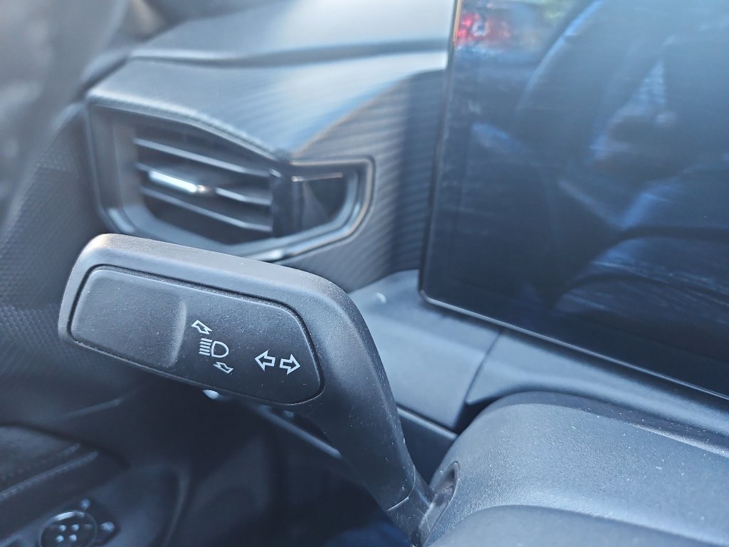 Used 2024 Ford Mustang EcoBoost image 27