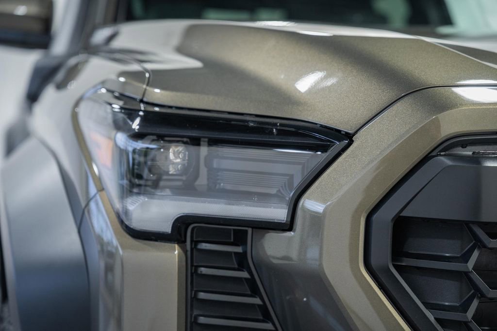 New 2026 Toyota Tacoma 4x4 Double Cab Hybrid image 12