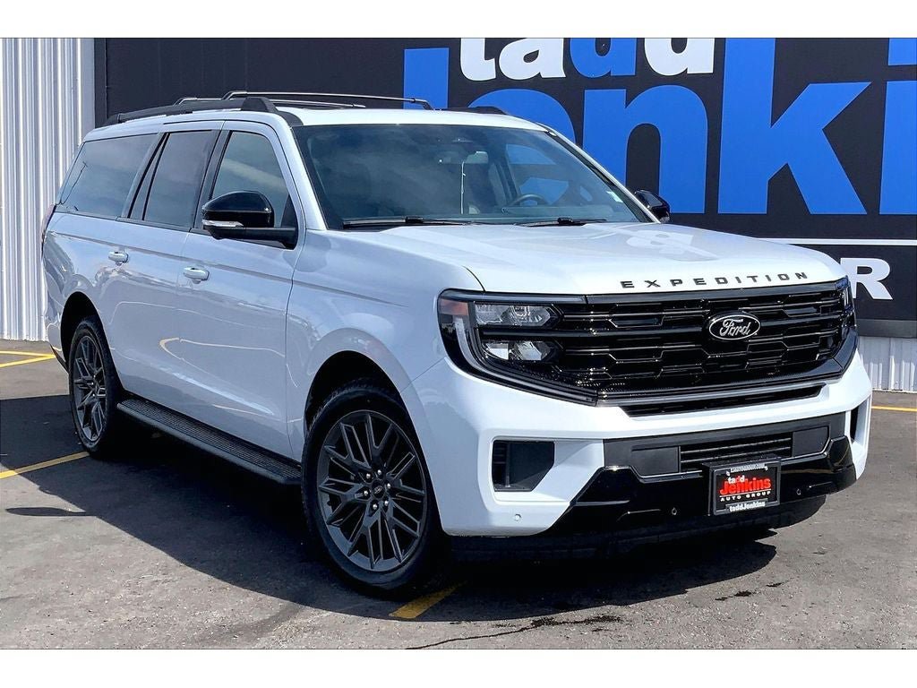New 2026 Ford Expedition Max Platinum w/ Stealth Appearance Package AWD/4WD image 17