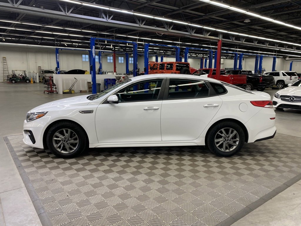 Used 2019 Kia Optima LX image 8