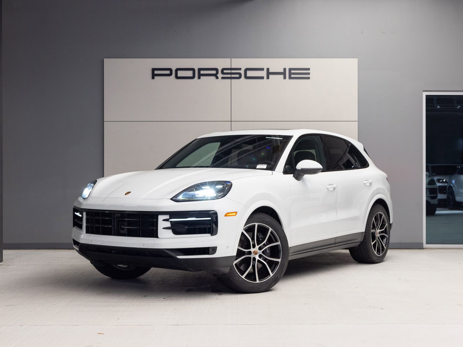 New 2026 Porsche Cayenne AWD/4WD image 1