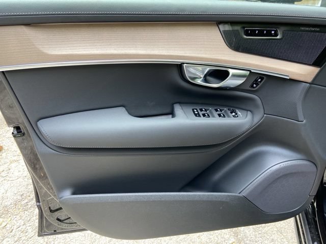 New 2026 Volvo XC90 B6 Plus AWD/4WD image 11