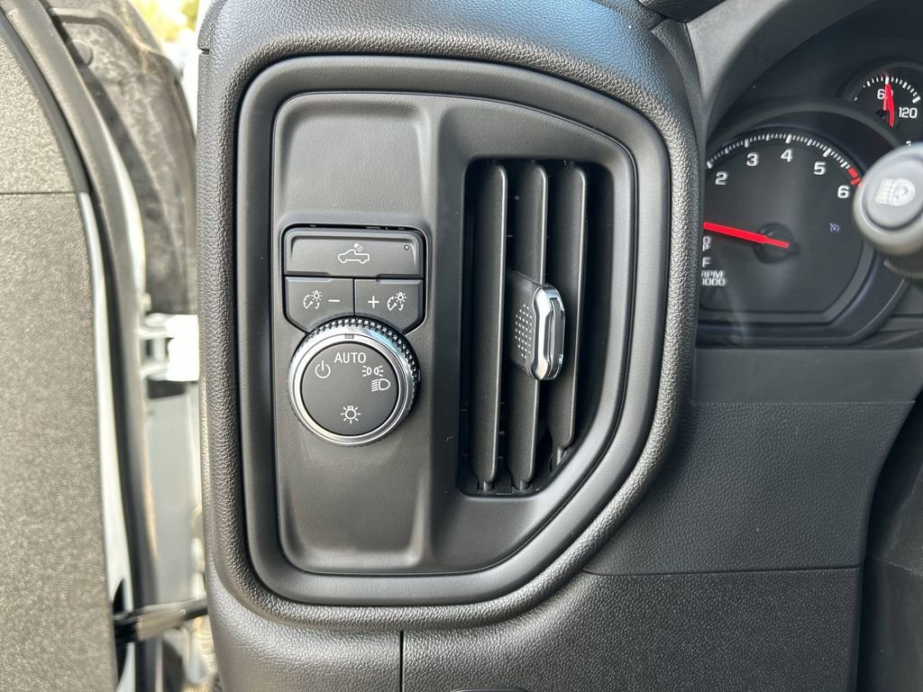 Used 2025 GMC Sierra 1500 Pro w/ Pro Value Package RWD image 18
