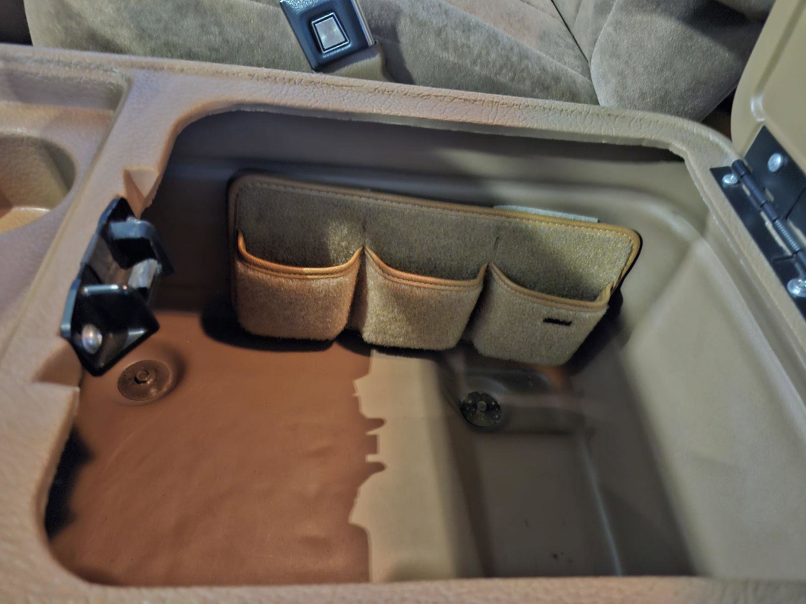 Used 1991 Ford Bronco AWD/4WD image 30
