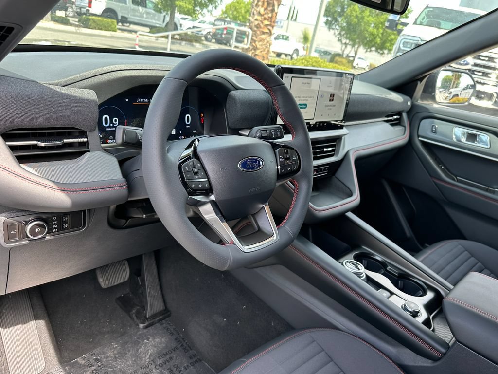 New 2026 Ford Explorer ST-Line w/ ST-Line Street Pack RWD image 23