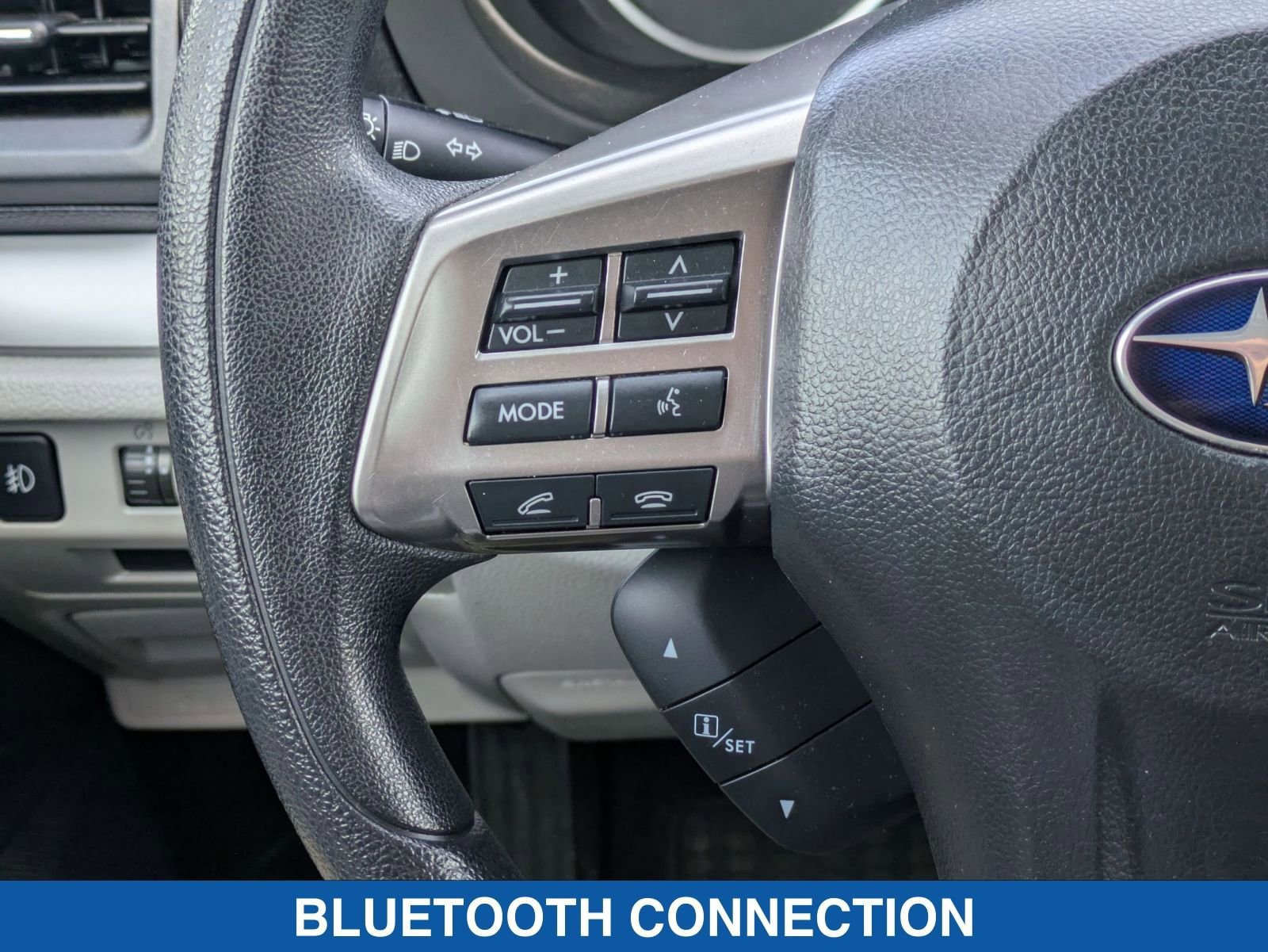 Used 2015 Subaru Forester 2.5i Premium w/ All-Weather Package AWD/4WD image 17