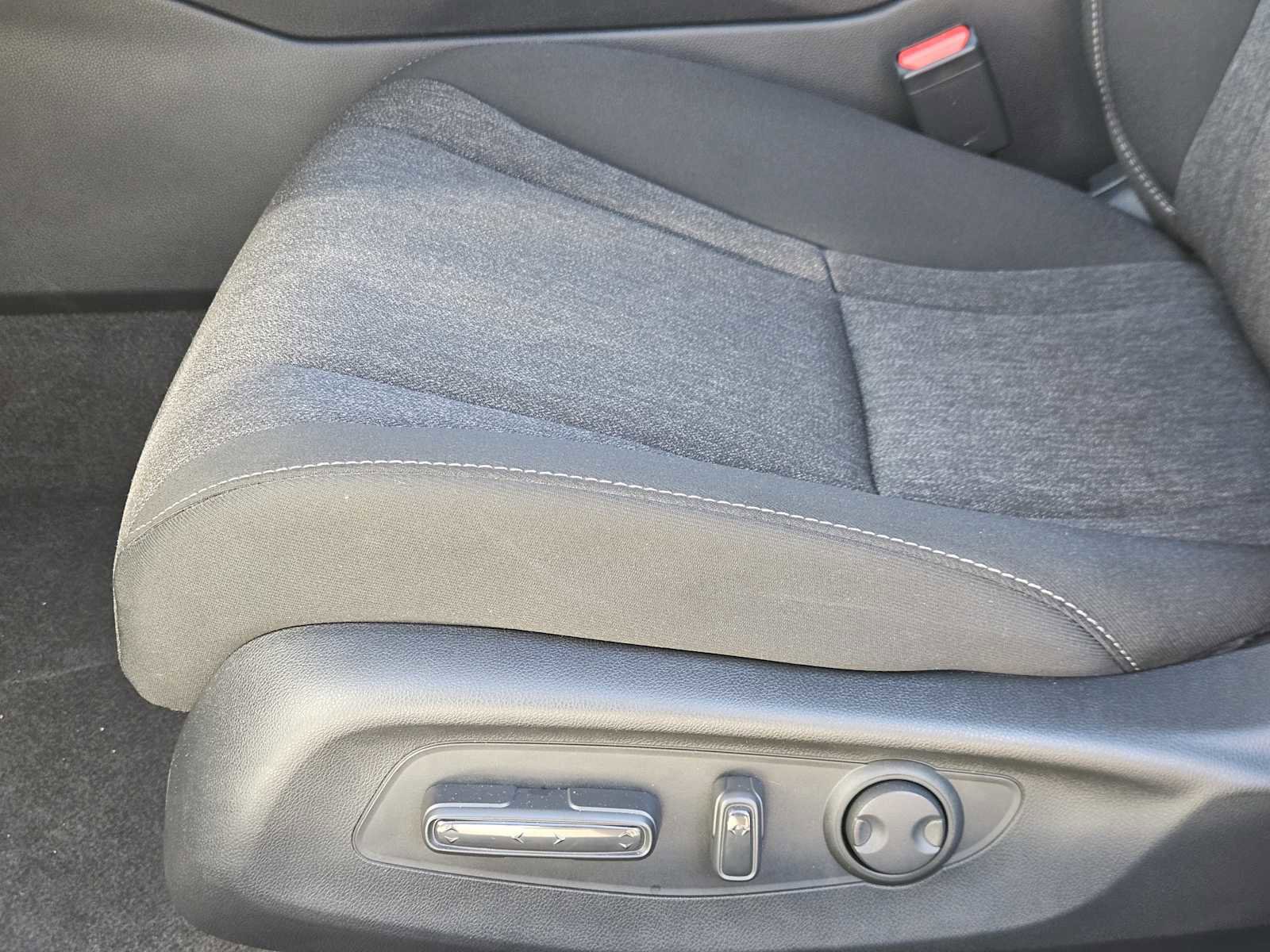 Certified 2025 Honda Accord SE image 22