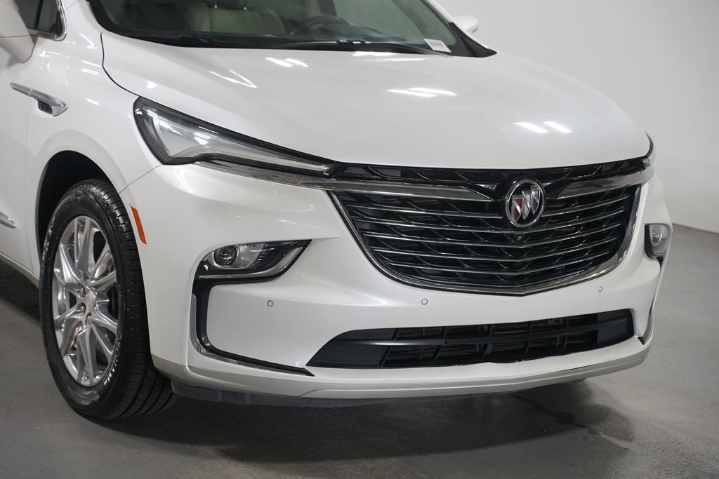 Used 2022 Buick Enclave Premium w/ Experience Buick Package FWD image 4