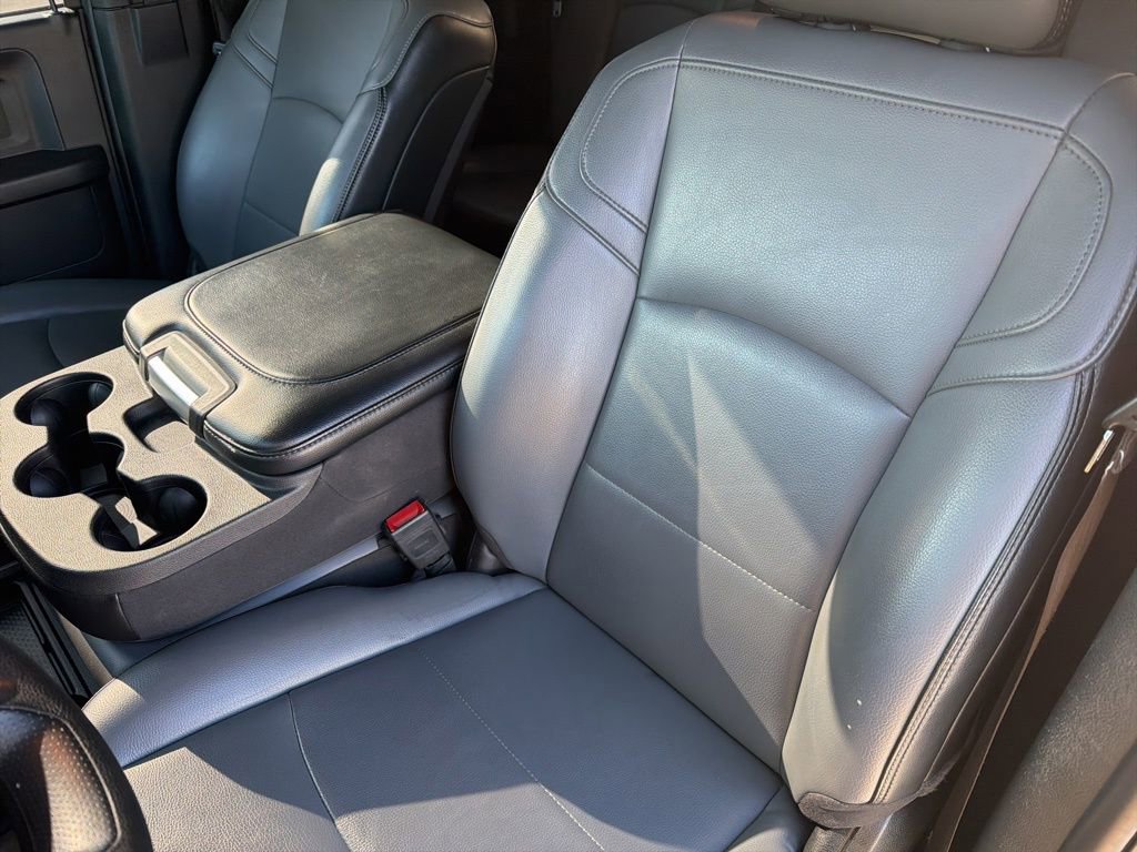 Used 2021 RAM 2500 Tradesman w/ Chrome Appearance Group image 17