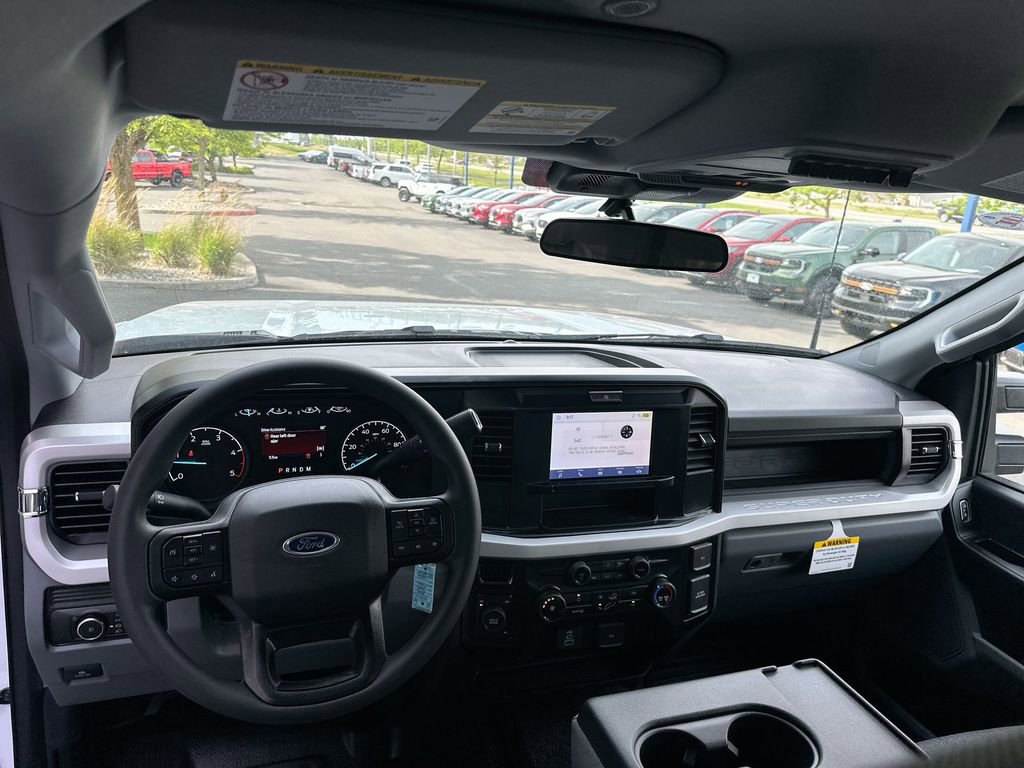 New 2025 Ford F550 4x4 Crew Cab Super Duty image 21