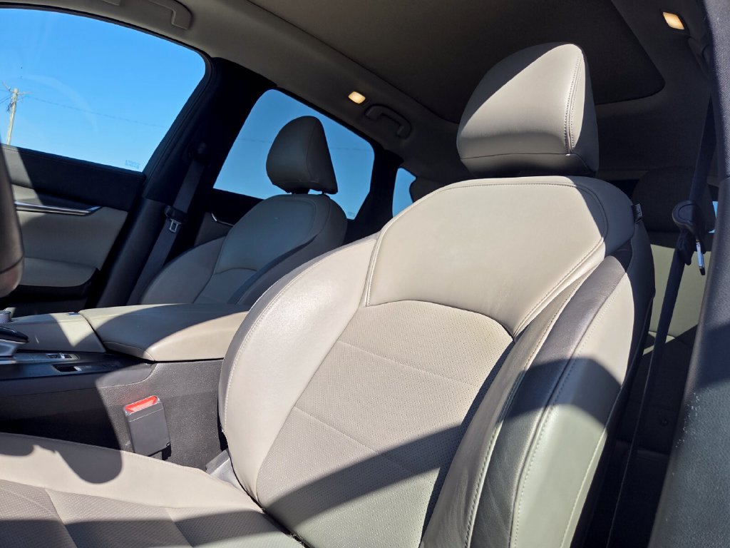 Used 2023 INFINITI QX50 Luxe FWD image 11