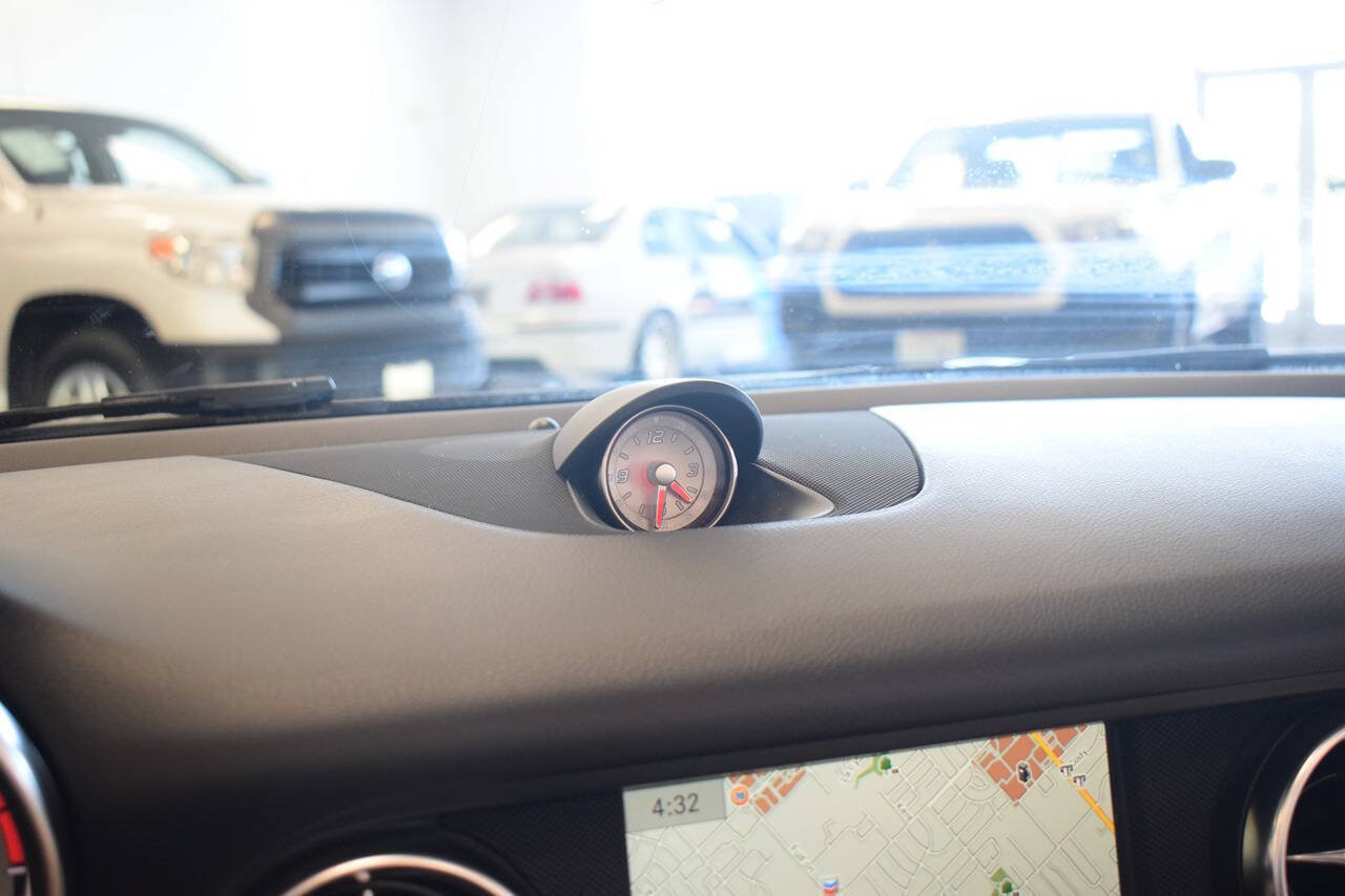 Used 2016 Mercedes-Benz SLK 300 image 29