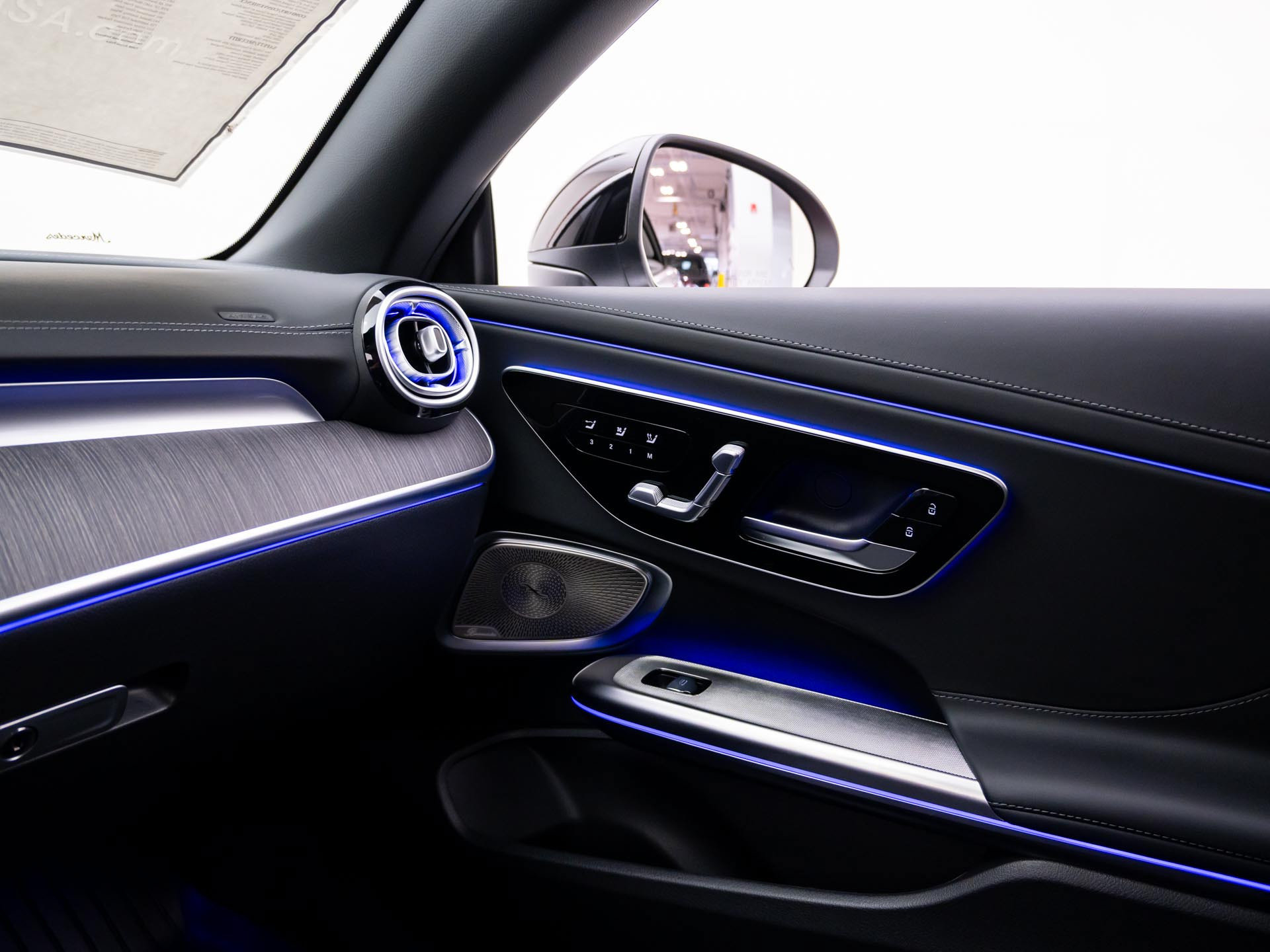 New 2027 Mercedes-Benz CLE 300 4MATIC Cabriolet image 31