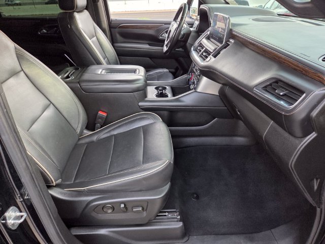 Certified 2021 Chevrolet Suburban Premier w/ Premium Package AWD/4WD image 16