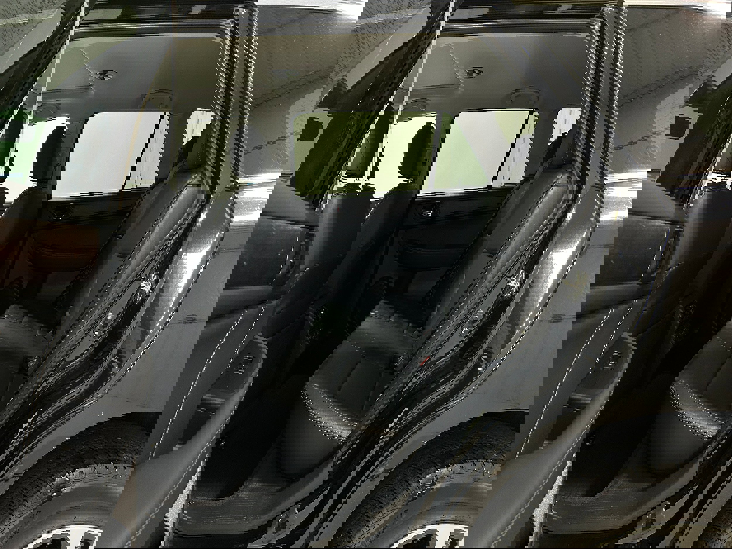 Used 2019 Subaru Outback 2.5i Limited w/ Popular Package #2 image 28