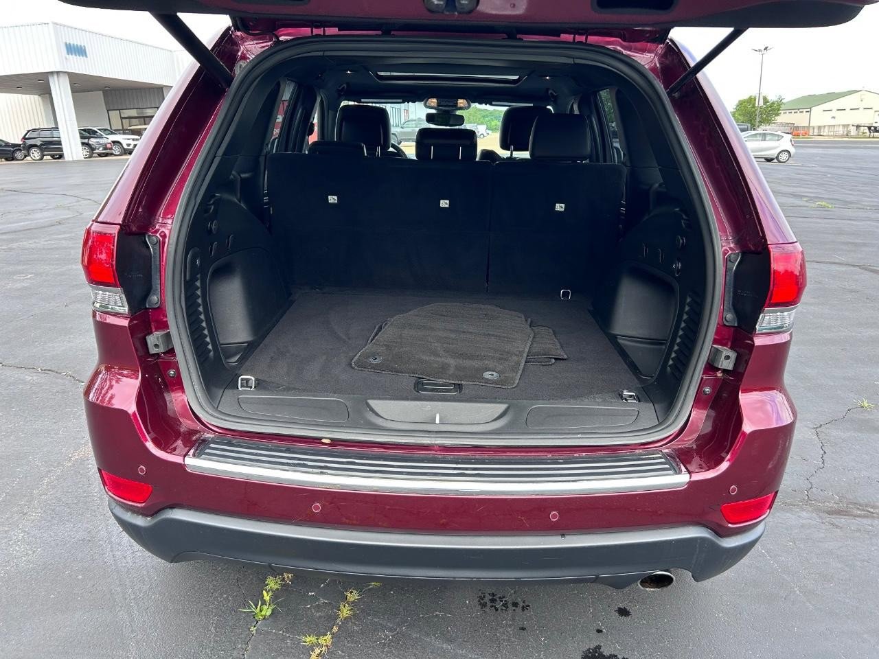 Used 2022 Jeep Grand Cherokee Limited image 5