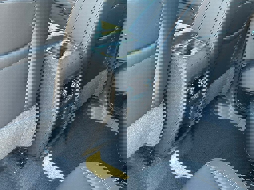 New 2026 GMC Acadia Elevation w/ Elevation Premium Package image 22