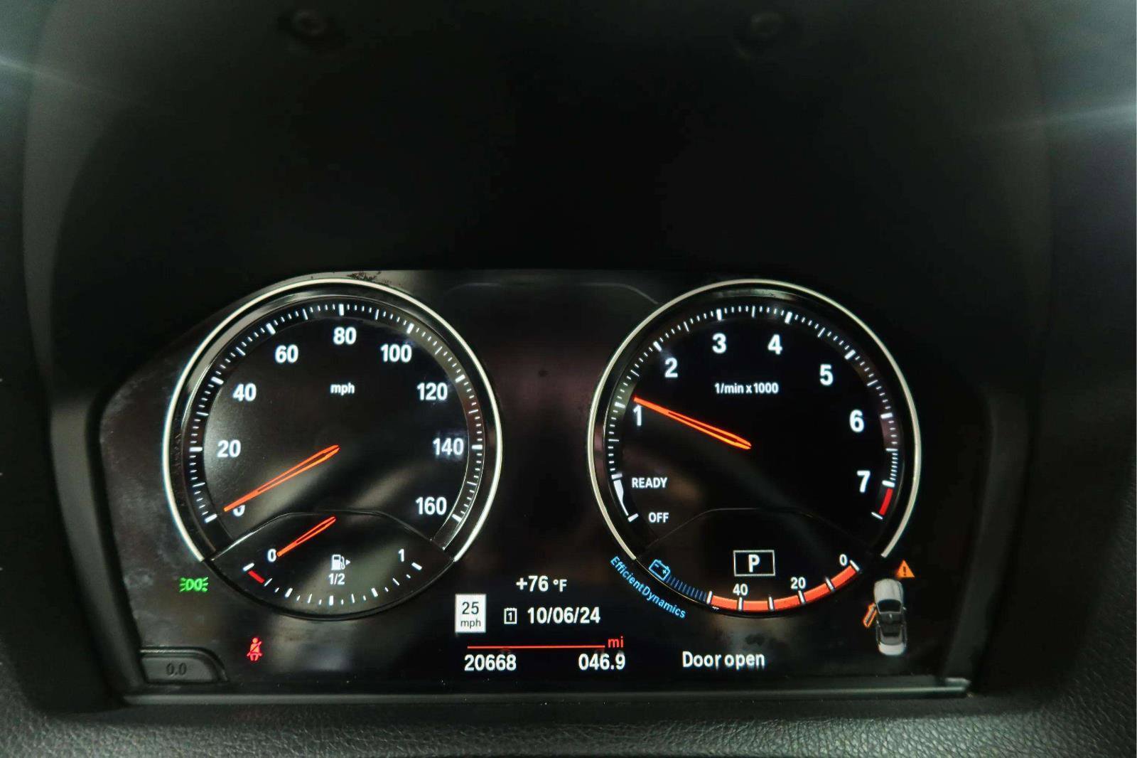 Used 2020 BMW 230i Convertible w/ Premium Package RWD image 32