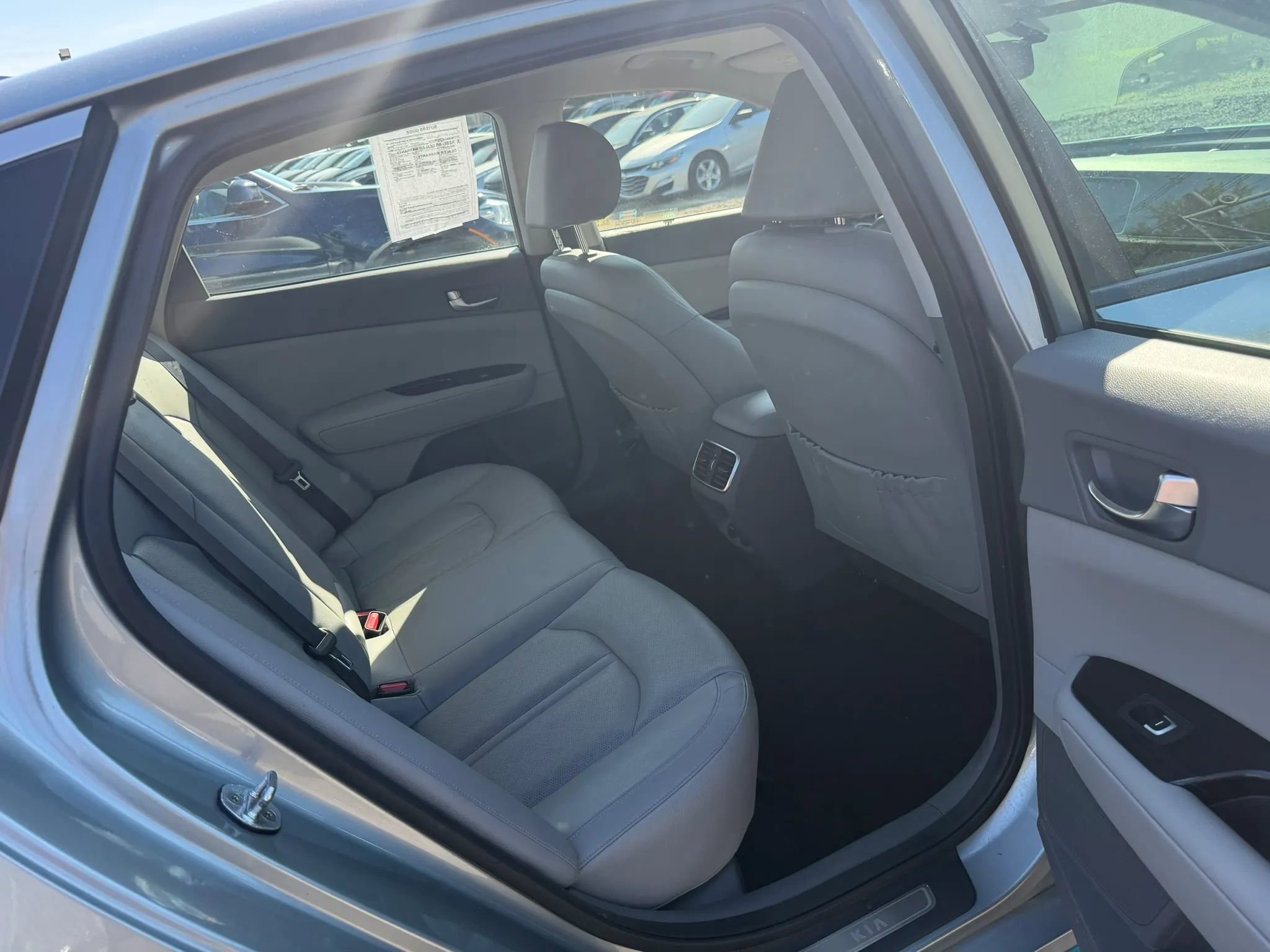 Used 2017 Kia Optima EX FWD image 29