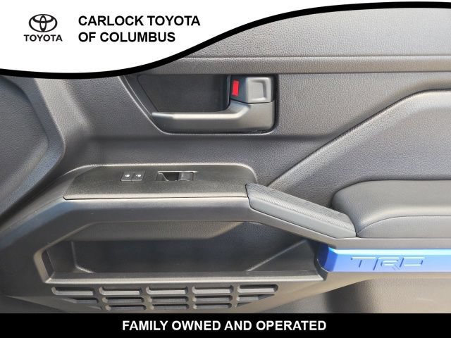 Used 2025 Toyota 4Runner TRD Off-Road AWD/4WD image 19
