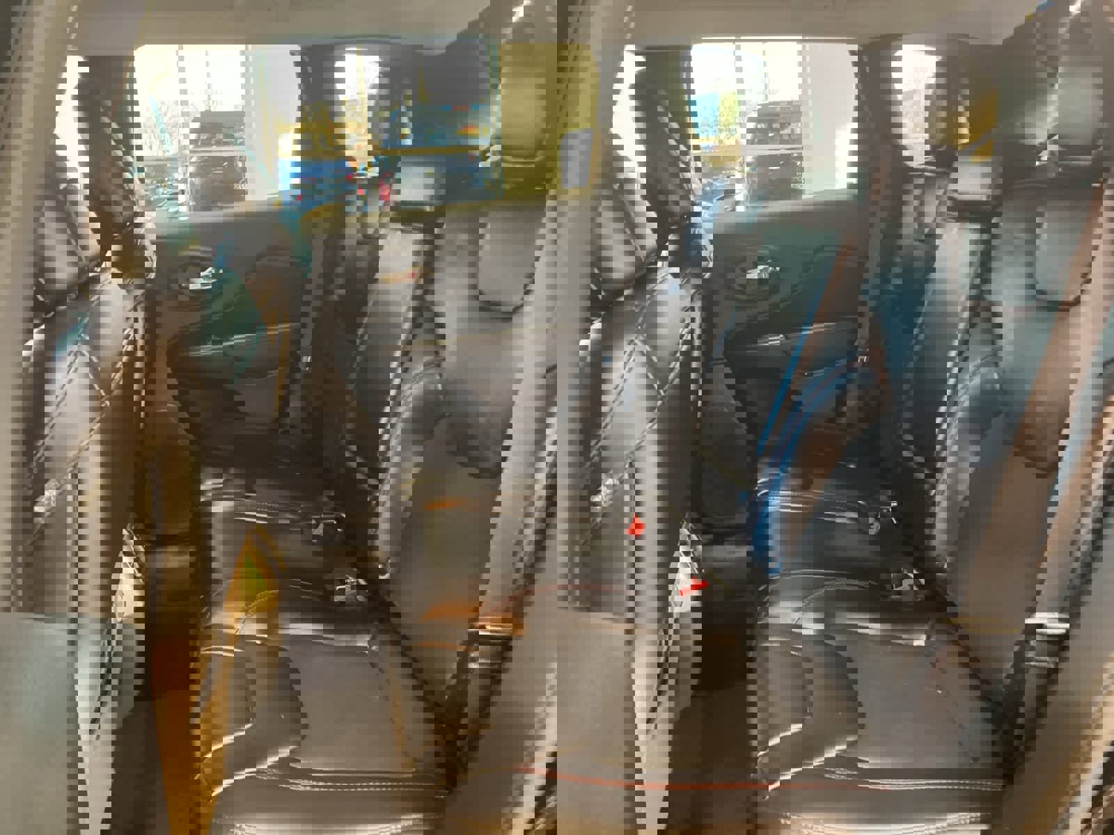 Used 2019 Jeep Cherokee Trailhawk w/ Cold Weather Group image 24