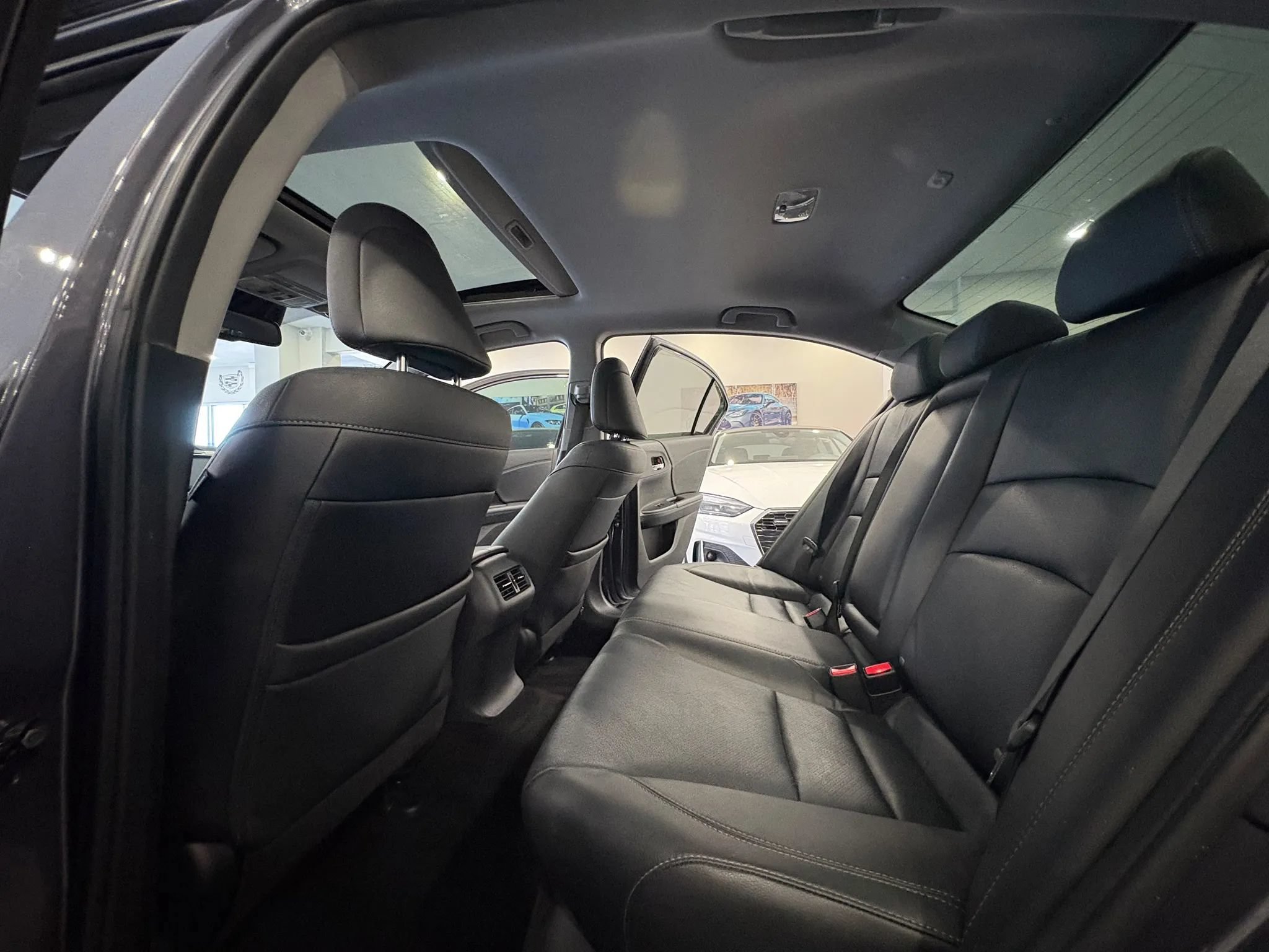 Used 2016 Honda Accord EX-L image 12