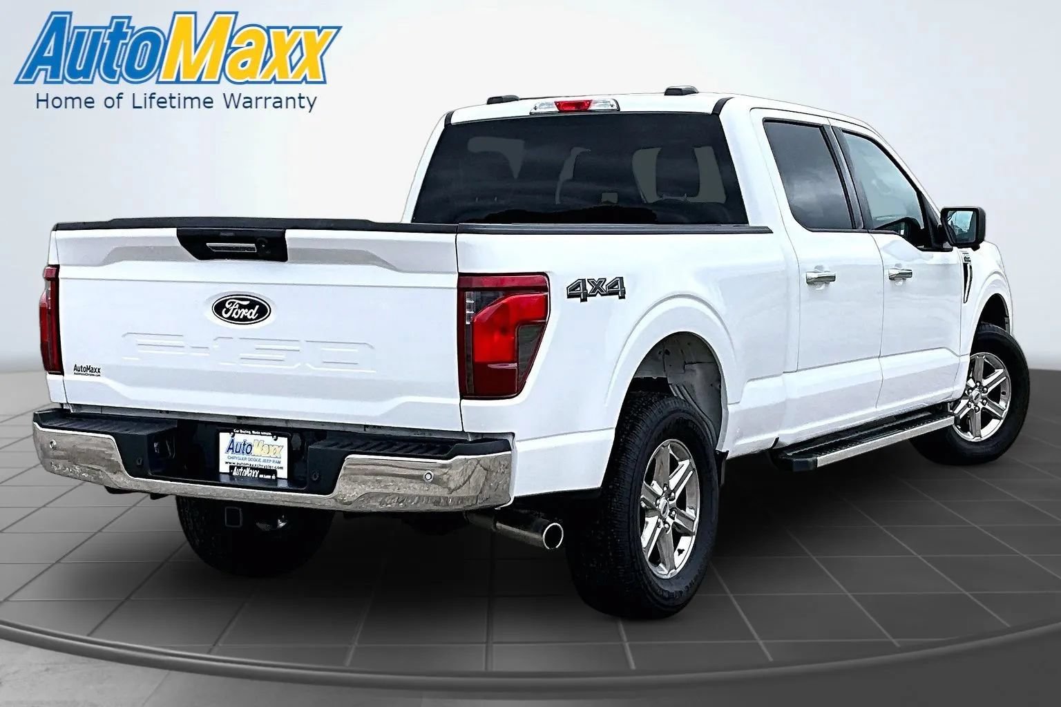 Used 2024 Ford F150 XLT w/ Tow/Haul Package AWD/4WD image 6