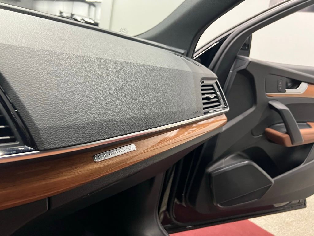 Used 2021 Audi Q5 2.0T Premium Plus w/ Premium Plus Package image 43