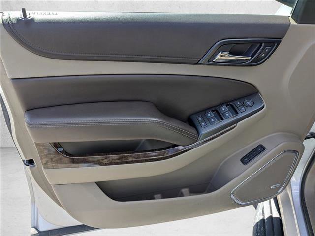 Used 2019 Chevrolet Suburban LT image 11