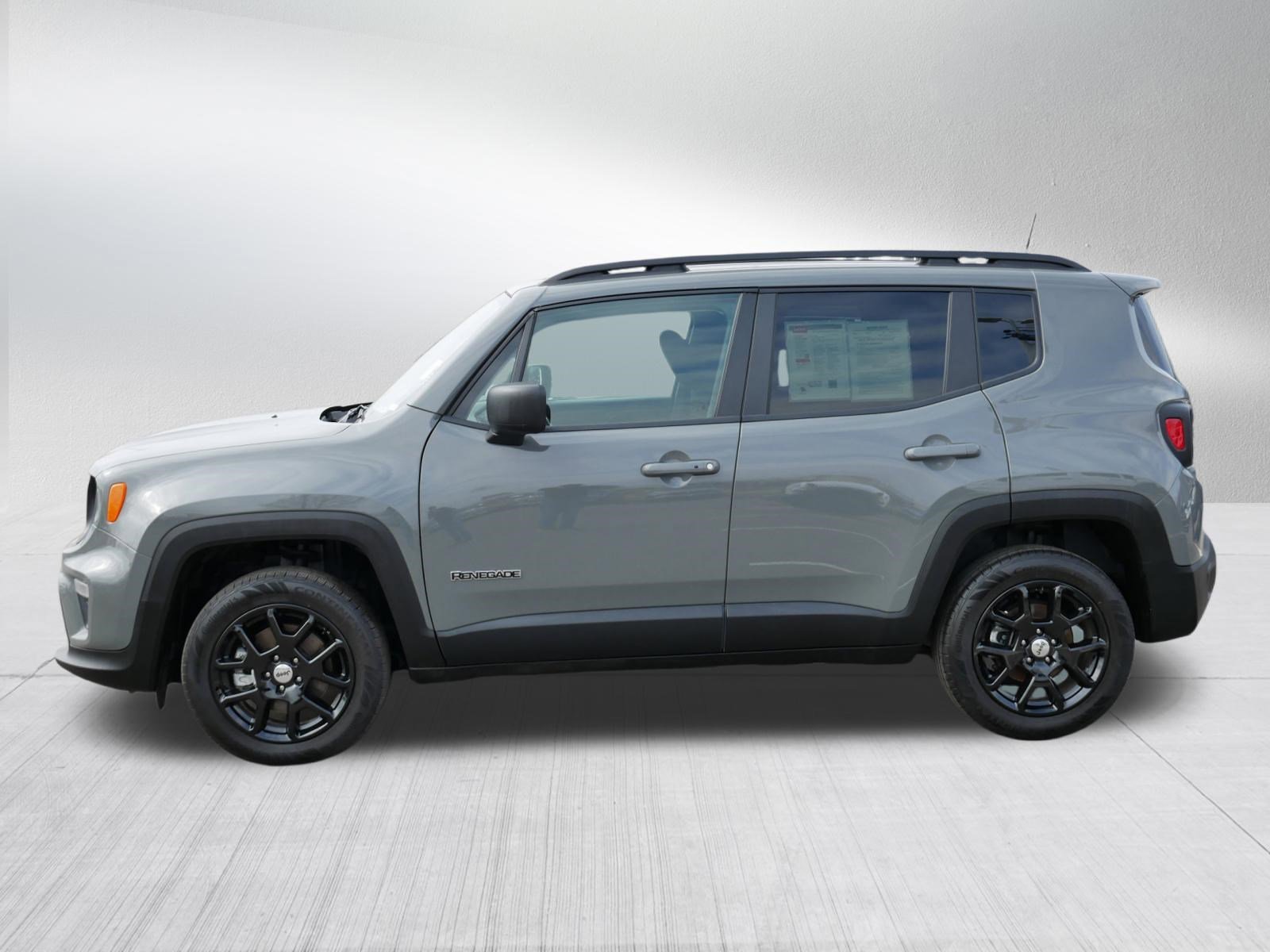 Used 2022 Jeep Renegade Latitude w/ Convenience Group AWD/4WD image 4