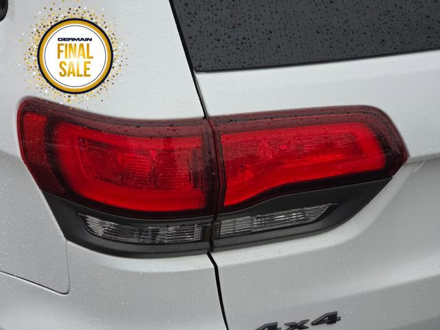 Used 2017 Jeep Grand Cherokee Trailhawk w/ Trailhawk Luxury Group image 13