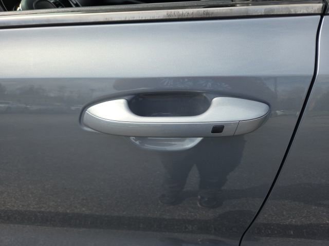 Used 2021 Kia Sorento EX image 38