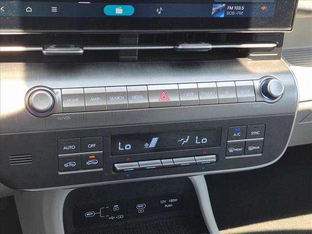 Used 2025 Hyundai Kona SEL FWD image 14