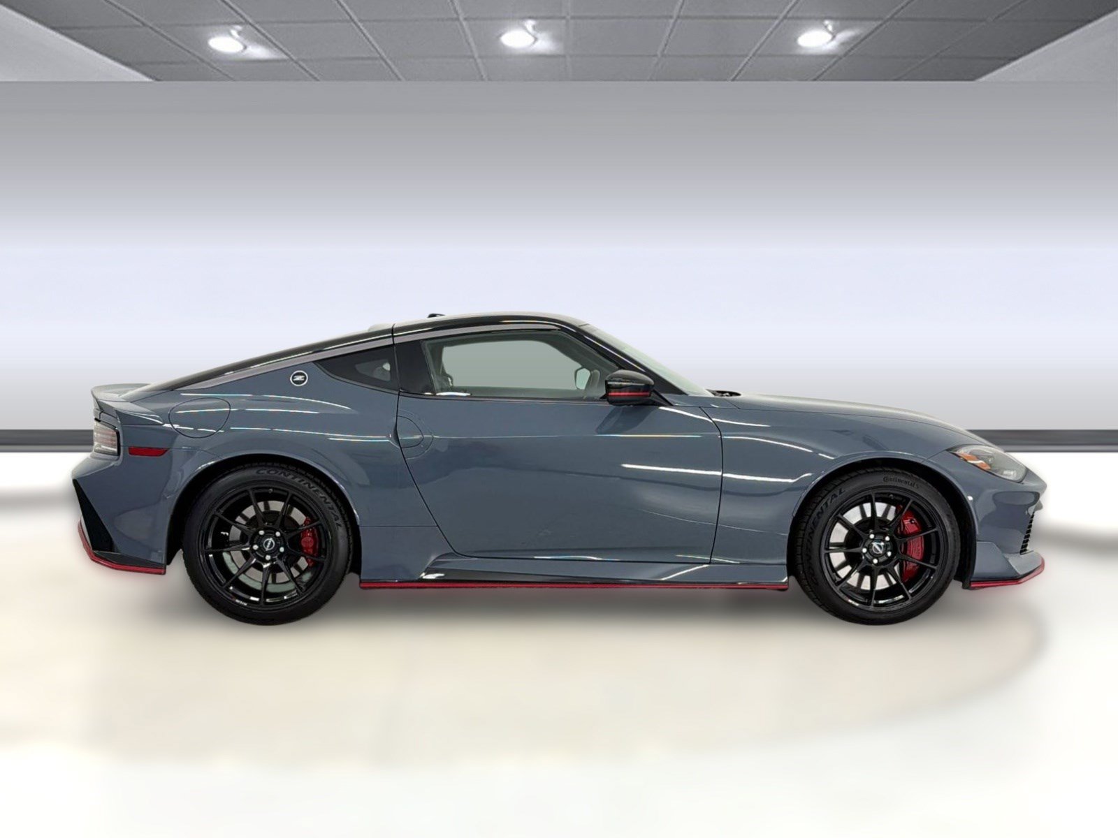 Used 2024 Nissan Z NISMO w/ Floor Mat Package RWD image 7