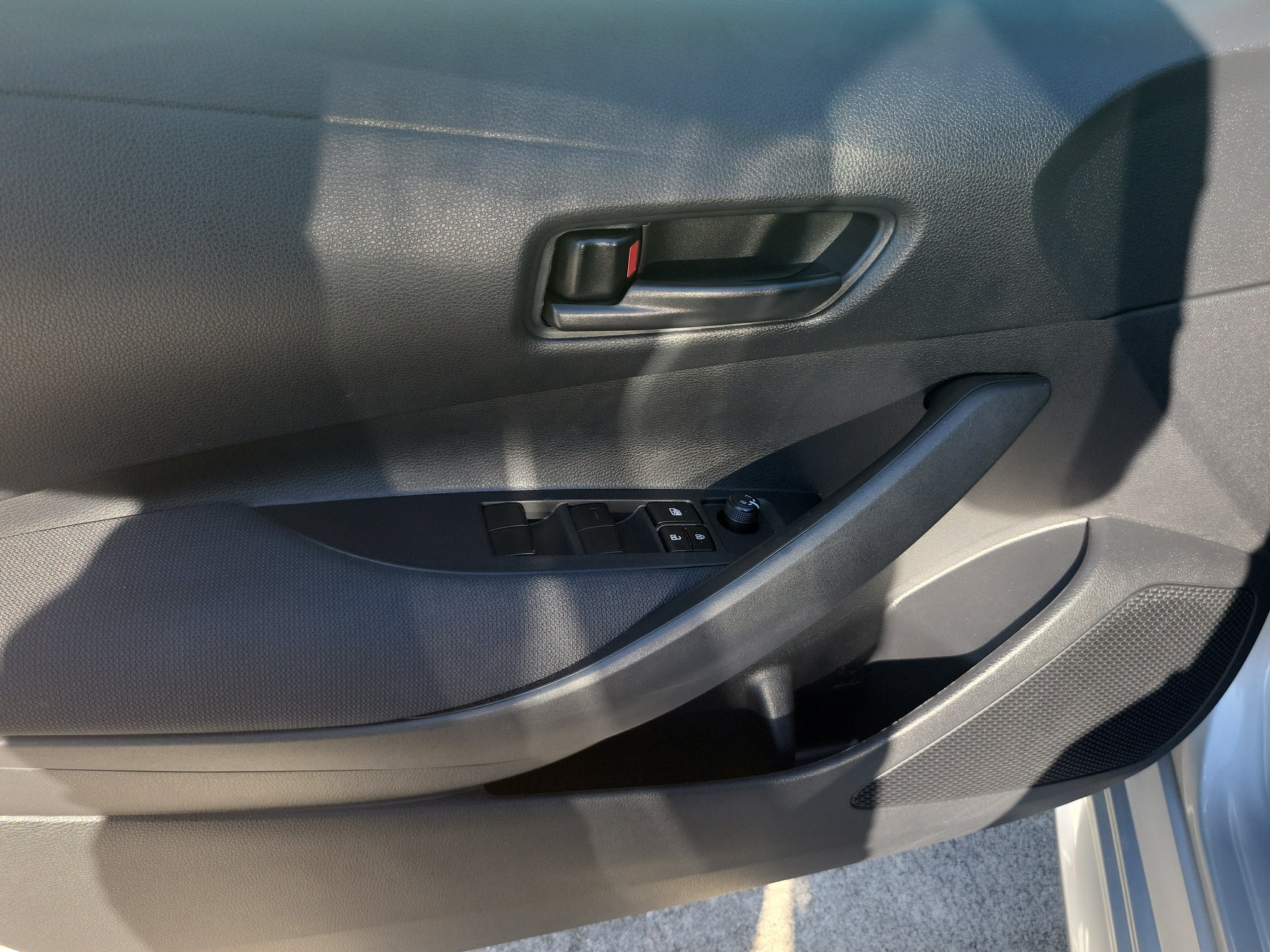 Used 2024 Toyota Corolla LE FWD image 20