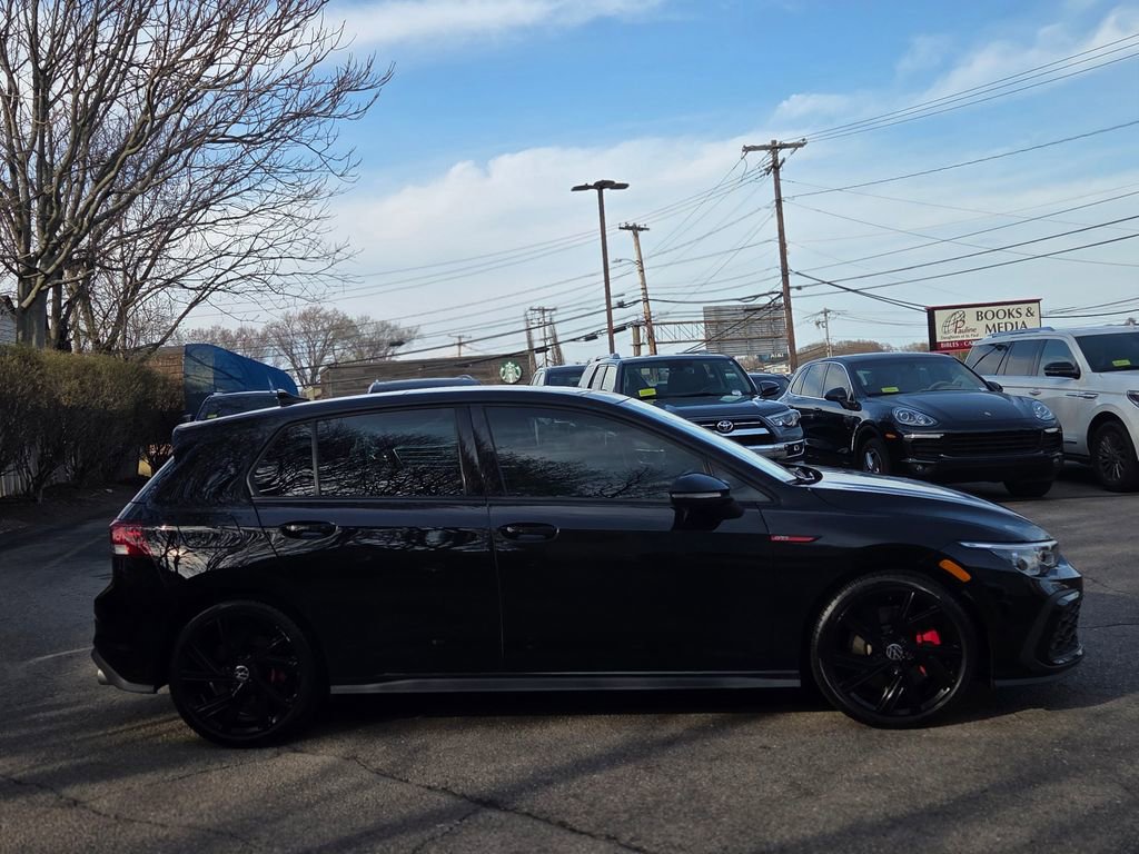 Used 2022 Volkswagen GTI SE FWD image 7