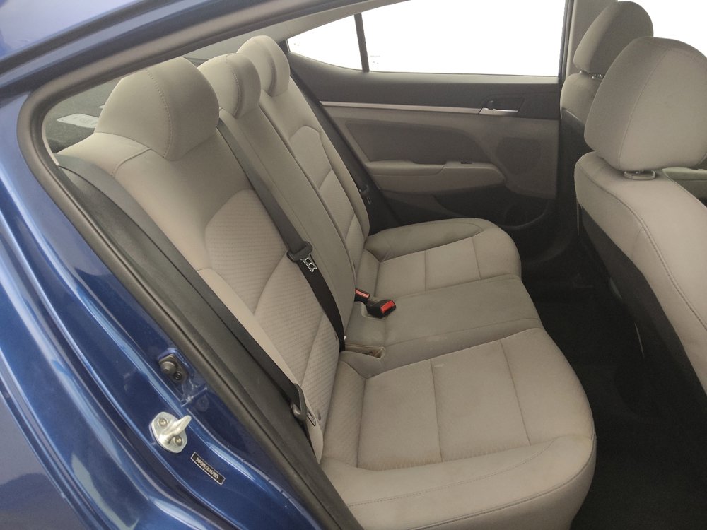 Used 2020 Hyundai Elantra SEL FWD image 19